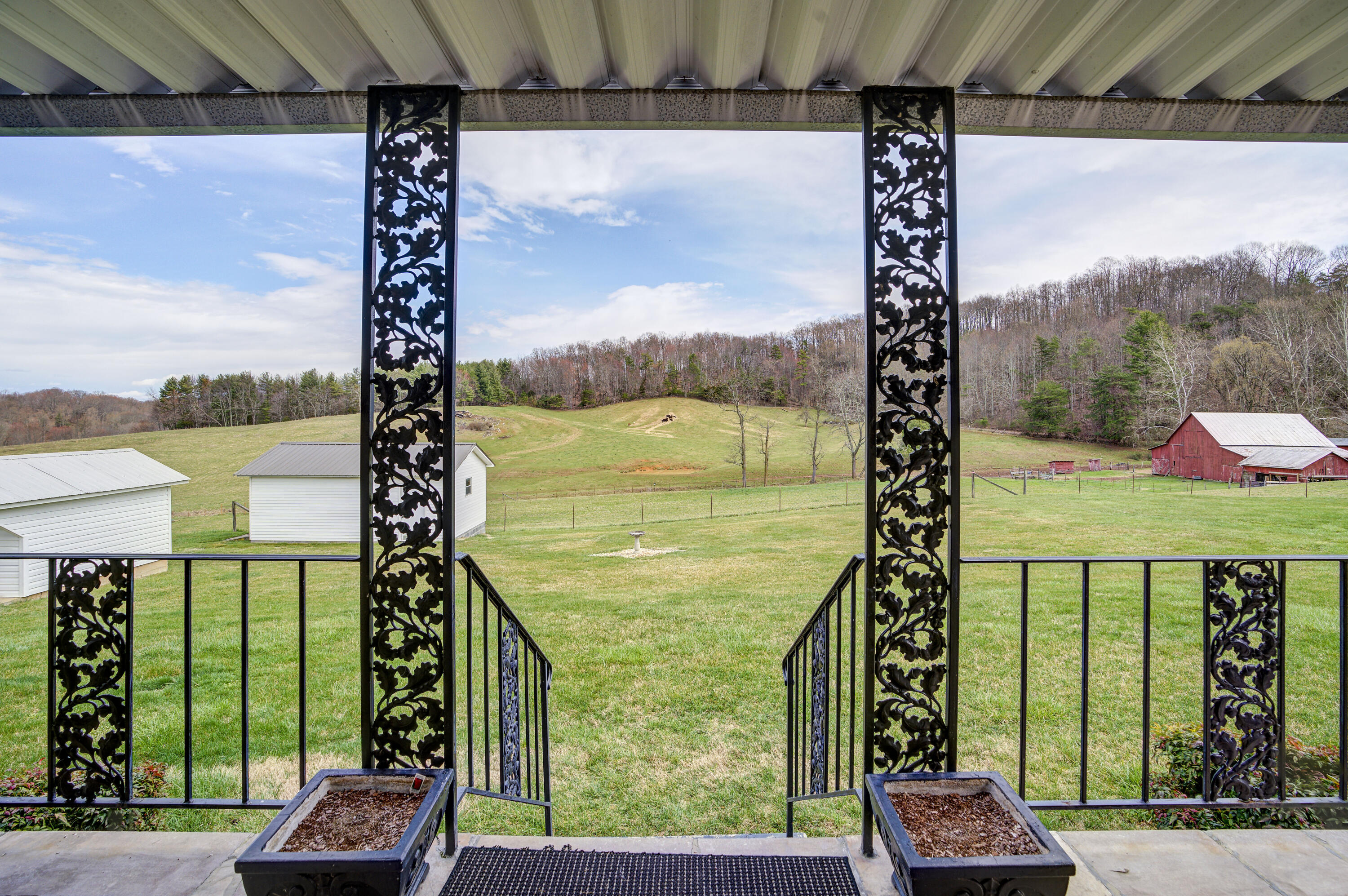 1926 Powder Branch Road Johnson City, TN 37601 - Photo 23 of 37 1926 Powder Branch Rd