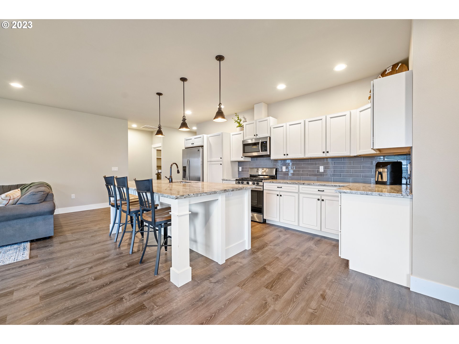 35585 Bella Ridge Road Astoria, OR 97103 - Photo 13 of 20 Gallery Image 13