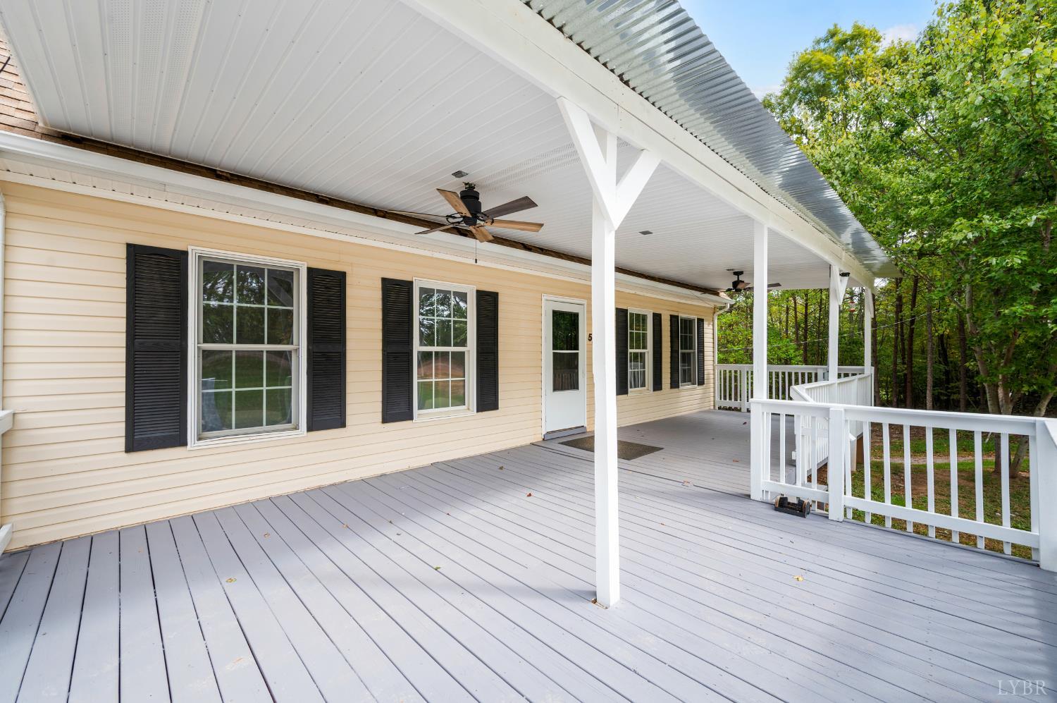 5211 Covered Bridge Road Gladys, VA 24554 - Photo 3 of 49