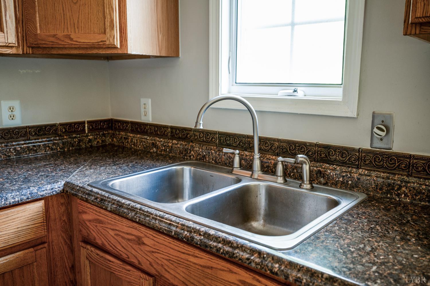 5211 Covered Bridge Road Gladys, VA 24554 - Photo 8 of 49