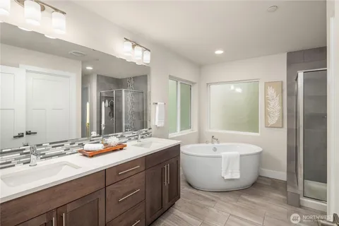 $1,111,000 | 18315 17th Avenue West, Lynnwood, WA 98037