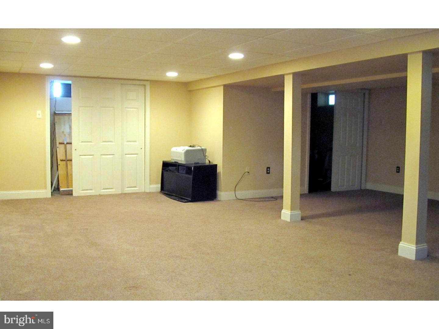 704 Parry Road Riverton, NJ 08077 - Photo 22 of 24 Basement - Finished