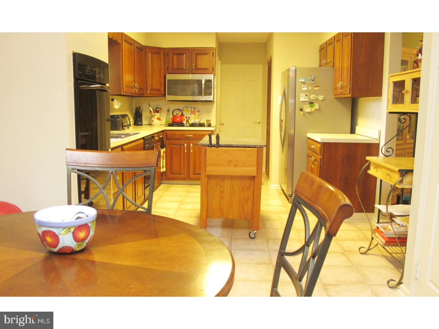 704 Parry Road Riverton, NJ 08077 - Photo 8 of 24 Kitchen