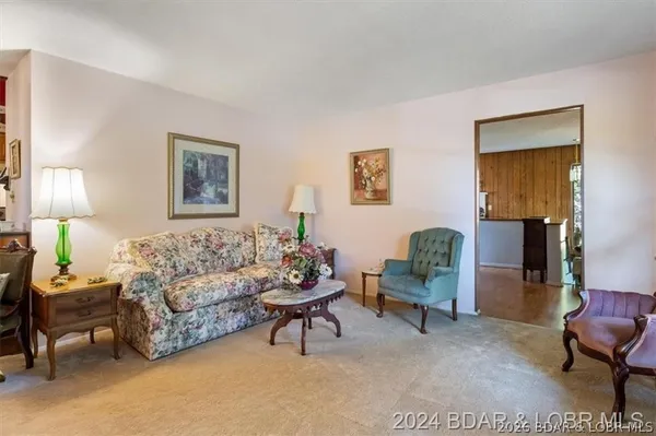 $309,000 | 192 Mayfair Drive, Camdenton, MO 65020