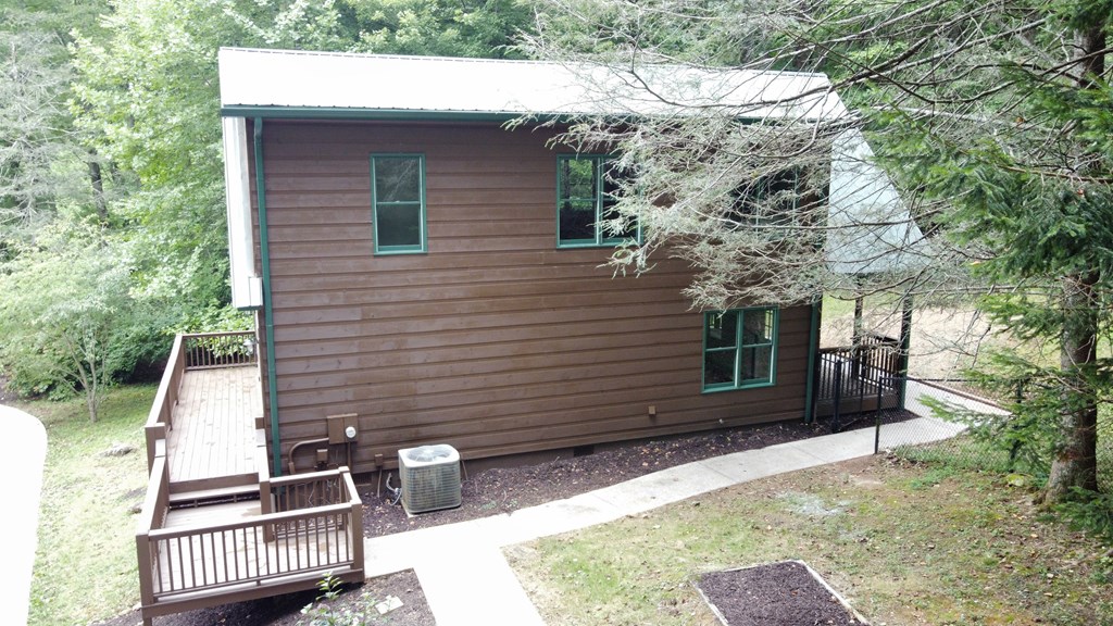 1013 Highway 60 Suches, GA 30572 - Photo 11 of 46