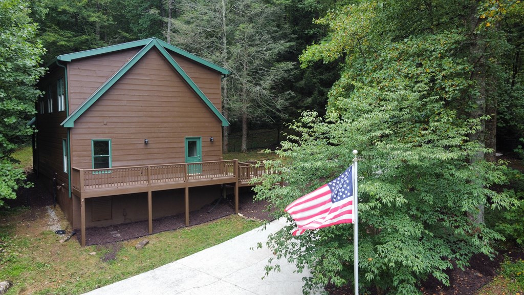 1013 Highway 60 Suches, GA 30572 - Photo 15 of 46