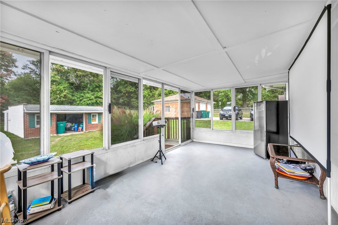 14333 Turney Road Maple Heights, OH 44137 - Photo 23 of 35 View of sunroom