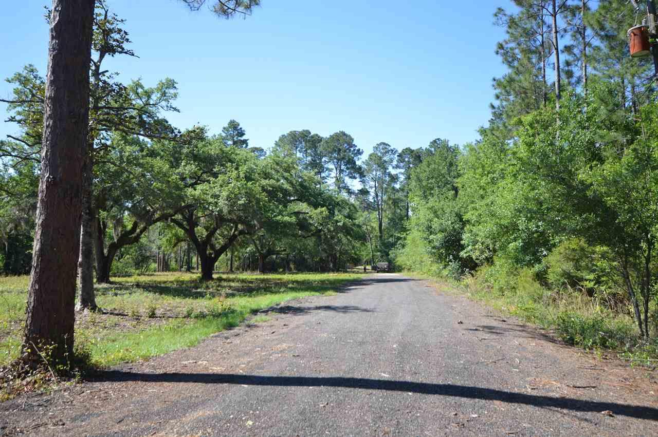 4748 Little Pelican Road Milton, FL 32583 - Photo 20 of 27 Gallery Image 20