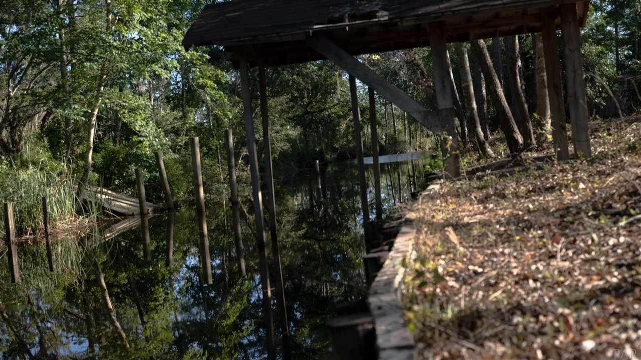 4748 Little Pelican Road Milton, FL 32583 - Photo 26 of 27 Gallery Image 26