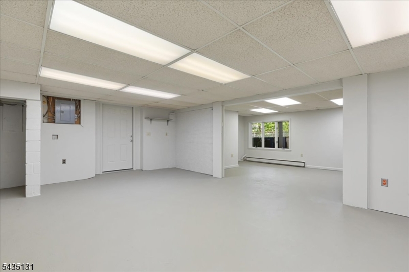 18 Stiles Road Warren, NJ 07059 - Photo 24 of 36