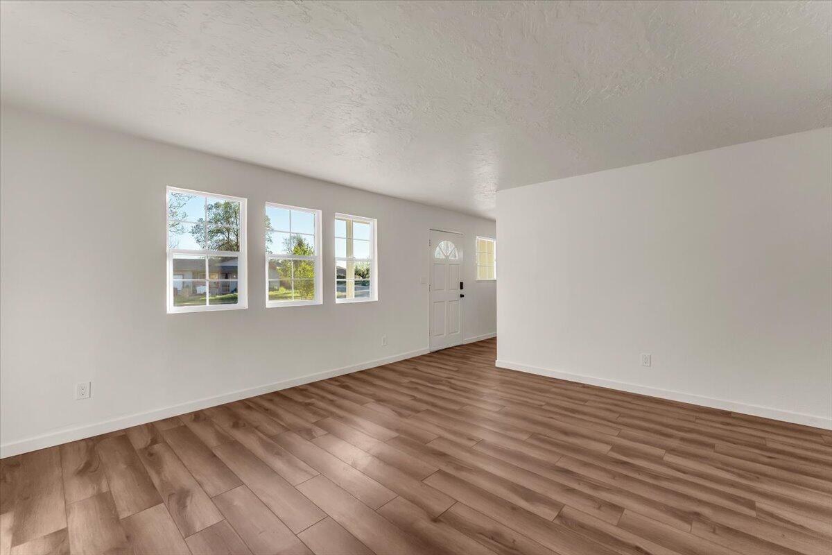 3521 Timber Lane Anderson, CA 96007 - Photo 11 of 45 07-3521 Timber Ln - I-10
