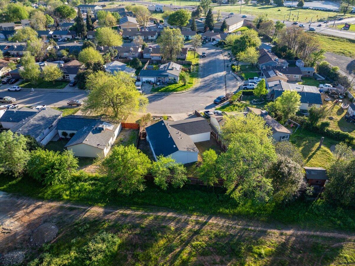 3521 Timber Lane Anderson, CA 96007 - Photo 3 of 45 02-3521 Timber Ln - E-7