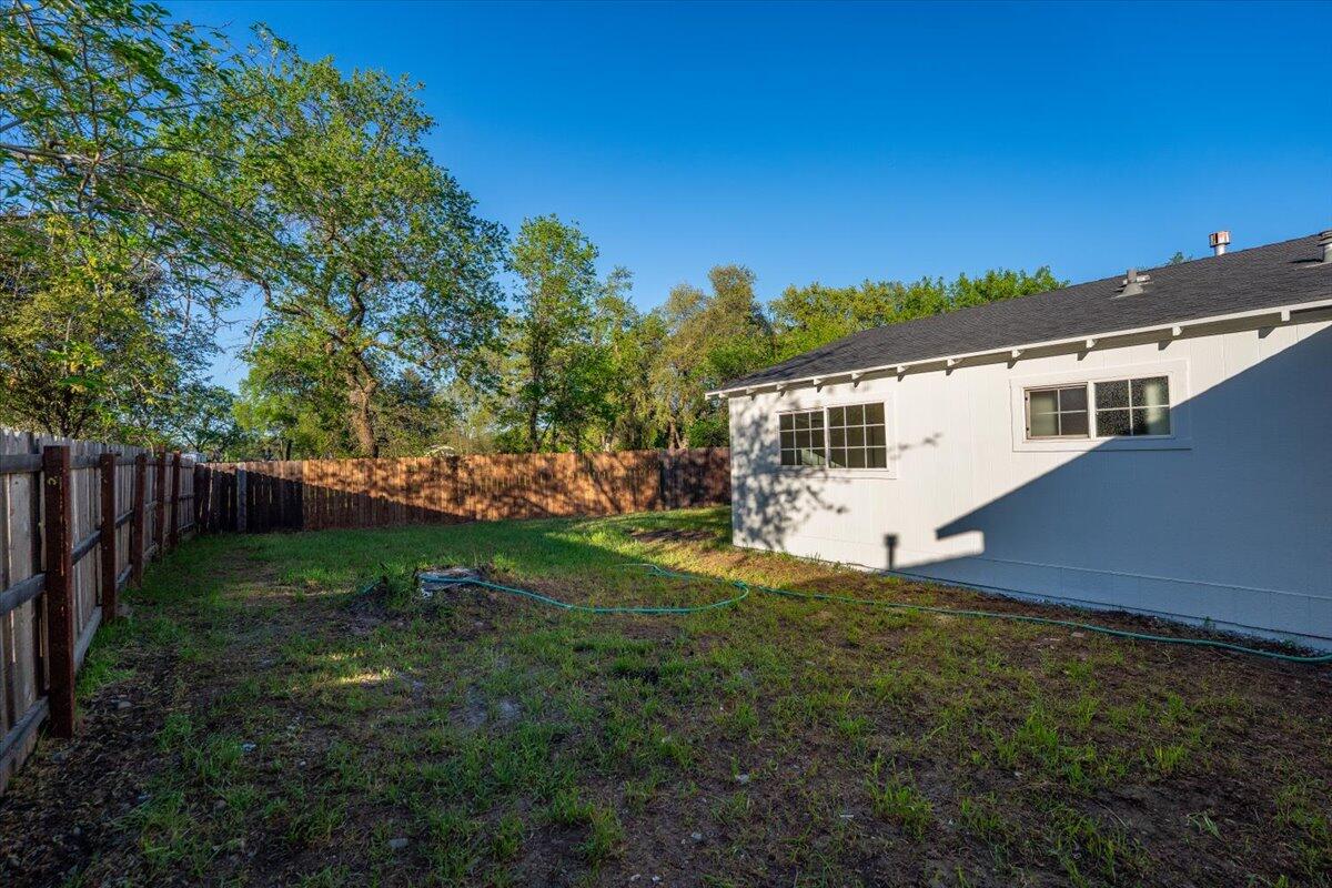 3521 Timber Lane Anderson, CA 96007 - Photo 33 of 45 41-3521 Timber Ln - E-12
