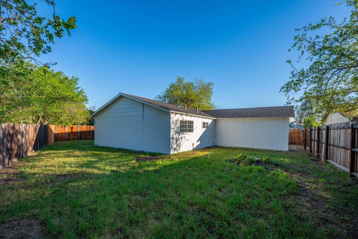 3521 Timber Lane Anderson, CA 96007 - Photo 35 of 45 43-3521 Timber Ln - E-14
