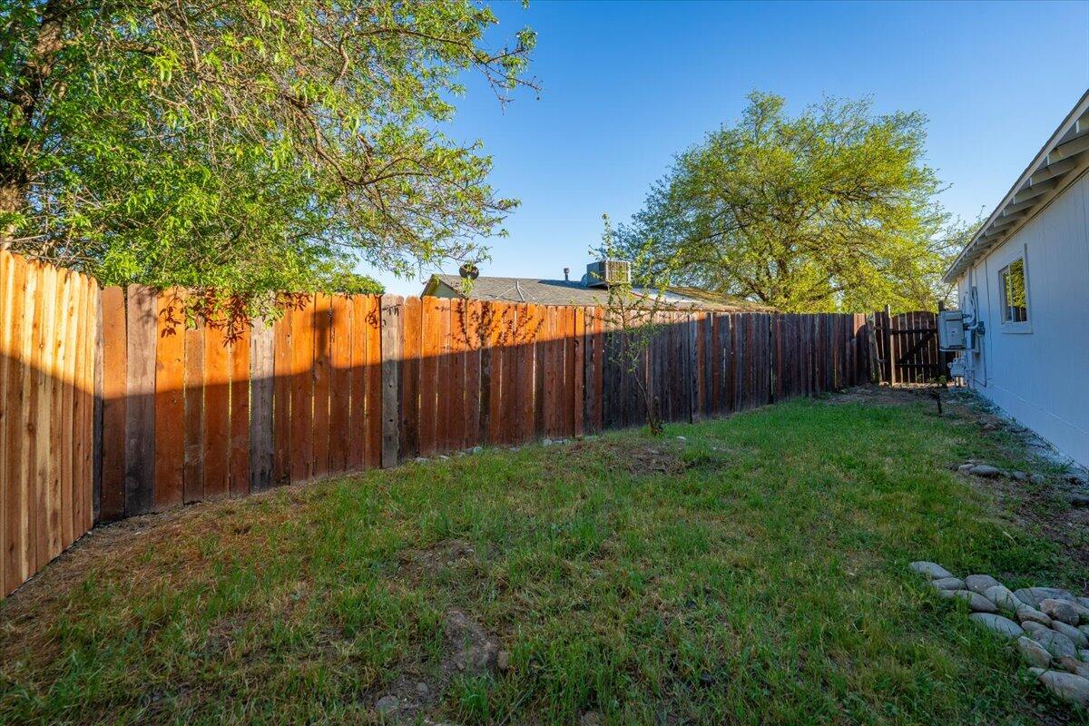 3521 Timber Lane Anderson, CA 96007 - Photo 36 of 45 45-3521 Timber Ln - E-16