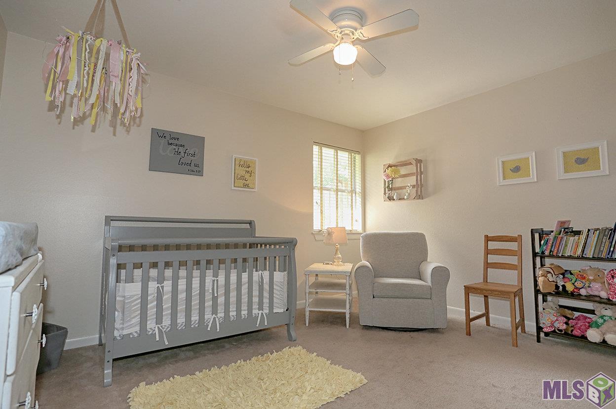 10056 Azrok Avenue Baton Rouge, LA 70809 - Photo 19 of 21