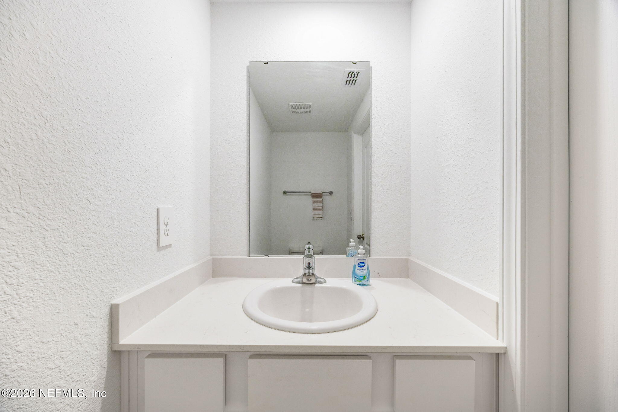 9139 Stony Brook Road Jacksonville, FL 32256 - Photo 15 of 29 15-web-or-mls-12_9139 Stony Brk Rd