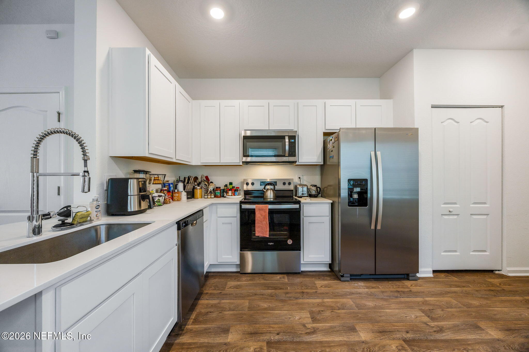 9139 Stony Brook Road Jacksonville, FL 32256 - Photo 9 of 29 9-web-or-mls-15_9139 Stony Brk Rd