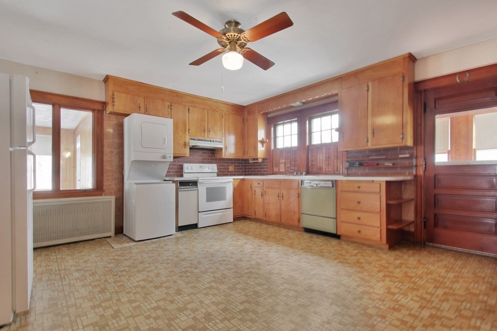 50 Calumet Road Methuen, MA 01844 - Photo 6 of 23 Gallery Image 6
