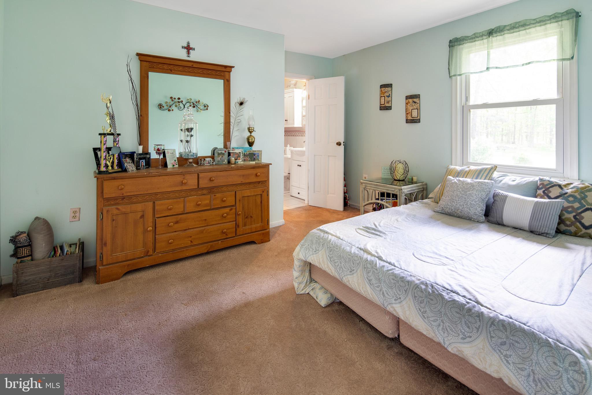 813 Whitehall Road Newfield, NJ 08344 - Photo 11 of 35 Master Bedroom w/ Private Bath