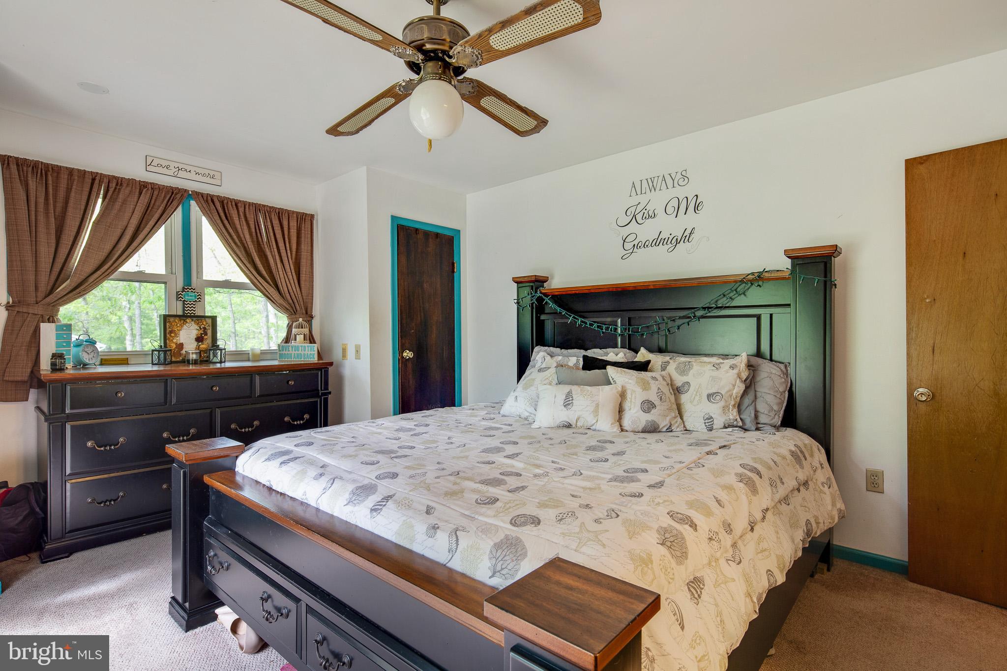 813 Whitehall Road Newfield, NJ 08344 - Photo 20 of 35 Upstairs Master Bedroom w/ Private Bath.