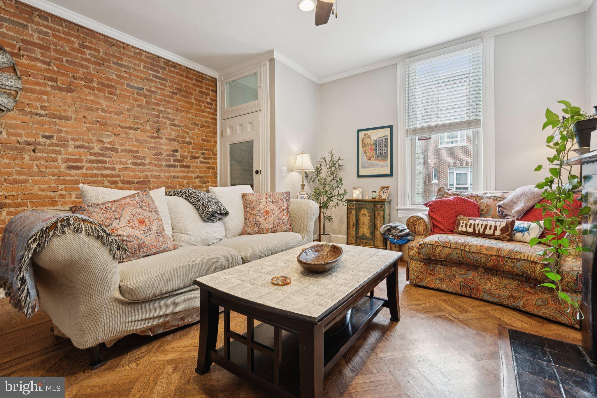 3011 O Donnell Street Baltimore, MD 21224 - Photo 5 of 33 a living room with furniture and window