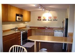 4 Winterberry Road, Unit 4 Killington, VT 05751 - Photo 2 of 8 Gallery Image 2