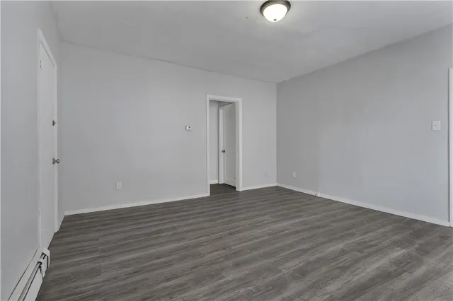 $2,100 | 52 Bellevue Avenue, Unit 1, Woonsocket, RI 02895