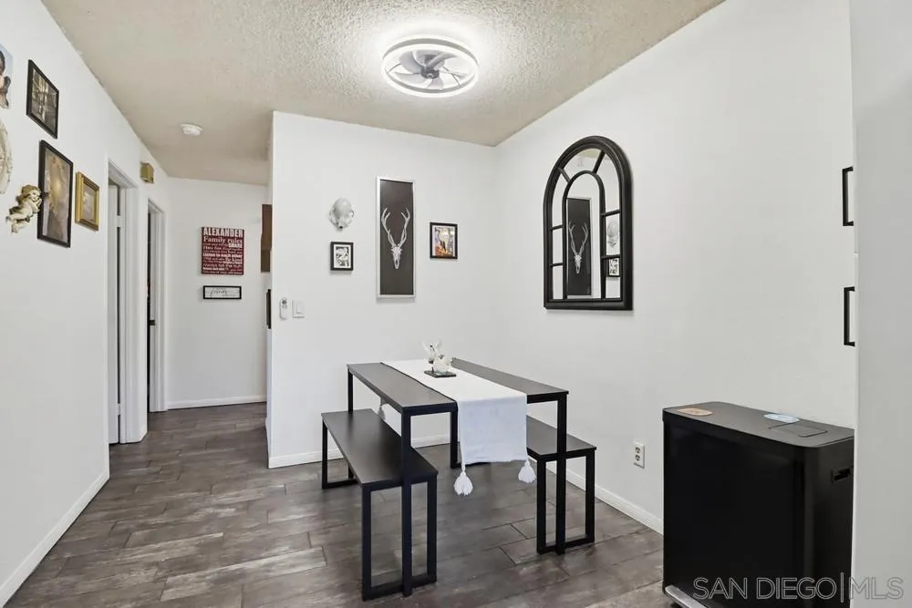 10201 Princess Sarit Way Santee, CA 92071 - Photo 11 of 36