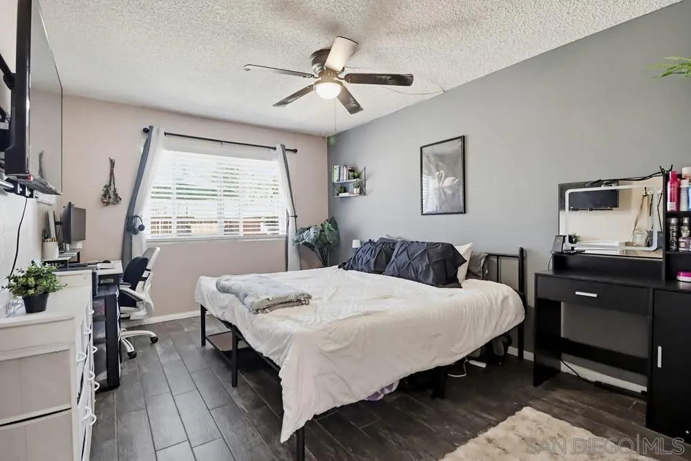 10201 Princess Sarit Way Santee, CA 92071 - Photo 12 of 36