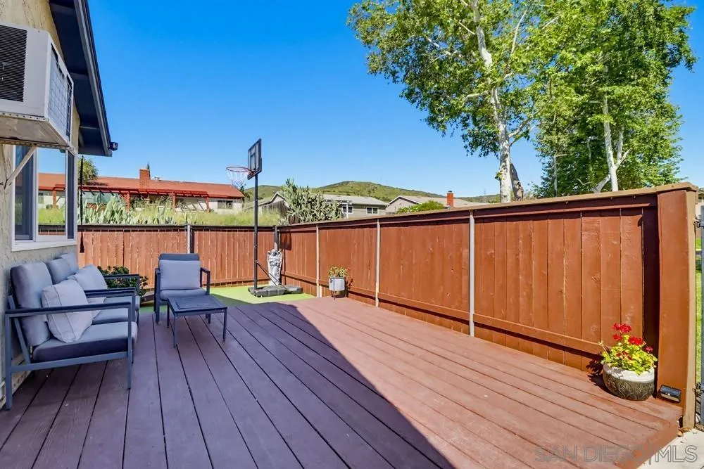 10201 Princess Sarit Way Santee, CA 92071 - Photo 20 of 36