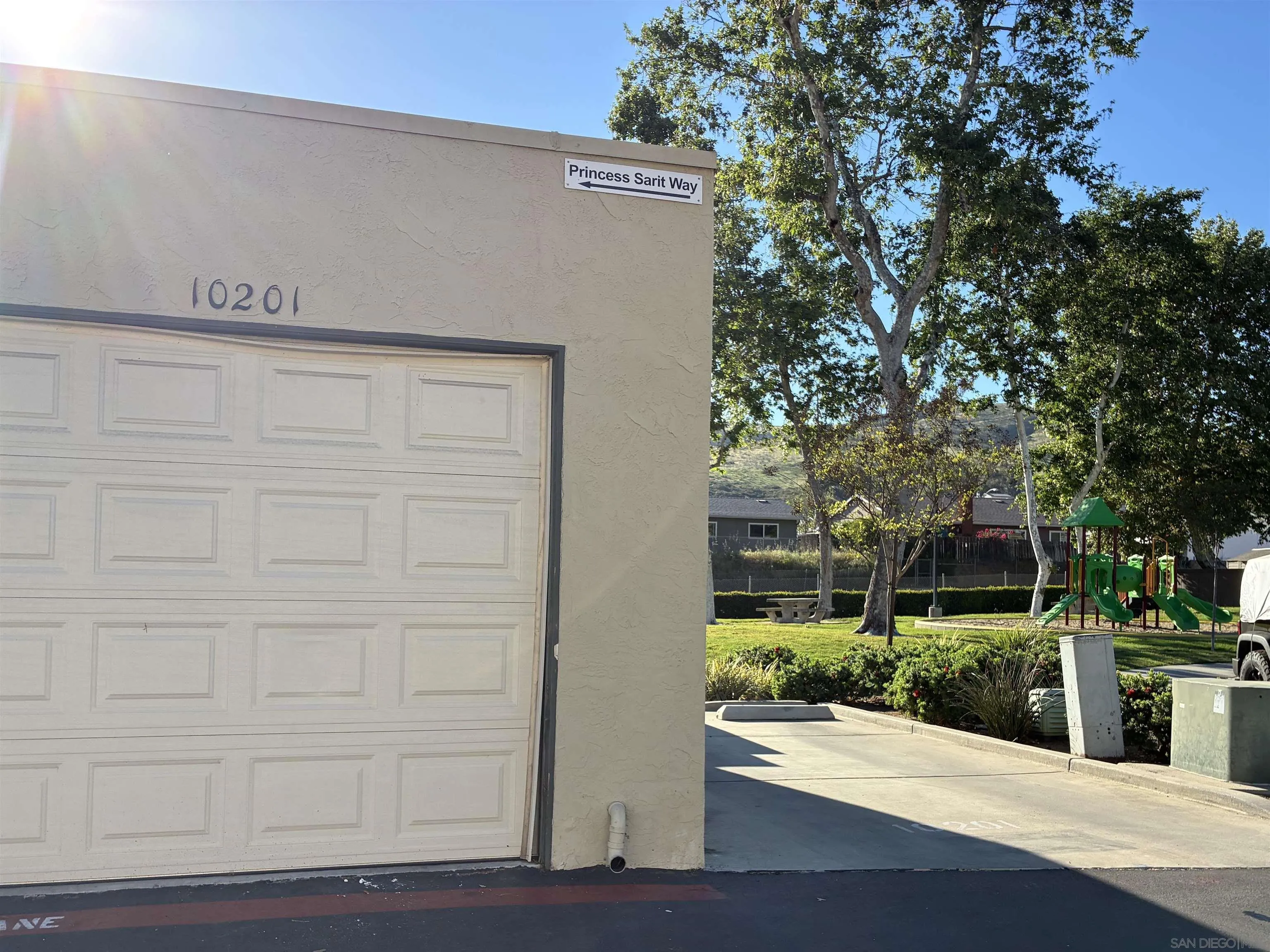 10201 Princess Sarit Way Santee, CA 92071 - Photo 27 of 36