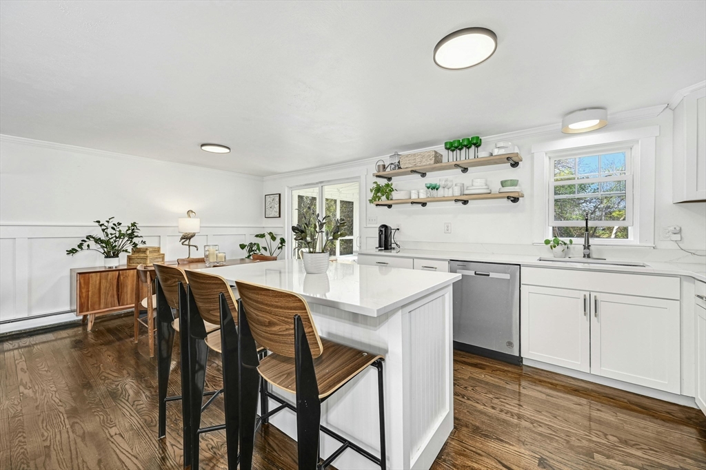 43 Hughey Road Scituate, MA 02066 - Photo 12 of 41 Gallery Image 12