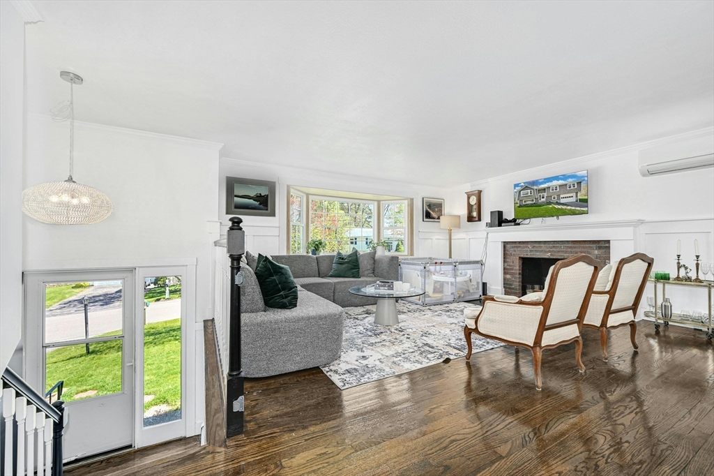 43 Hughey Road Scituate, MA 02066 - Photo 3 of 41 Gallery Image 3