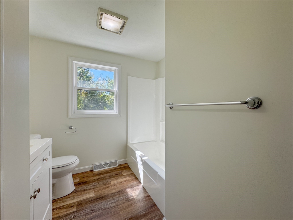 280 Joseph Drive Fall River, MA 02720 - Photo 18 of 32