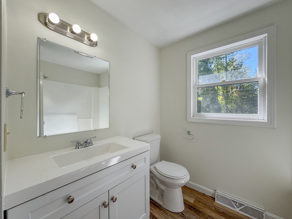 280 Joseph Drive Fall River, MA 02720 - Photo 19 of 32