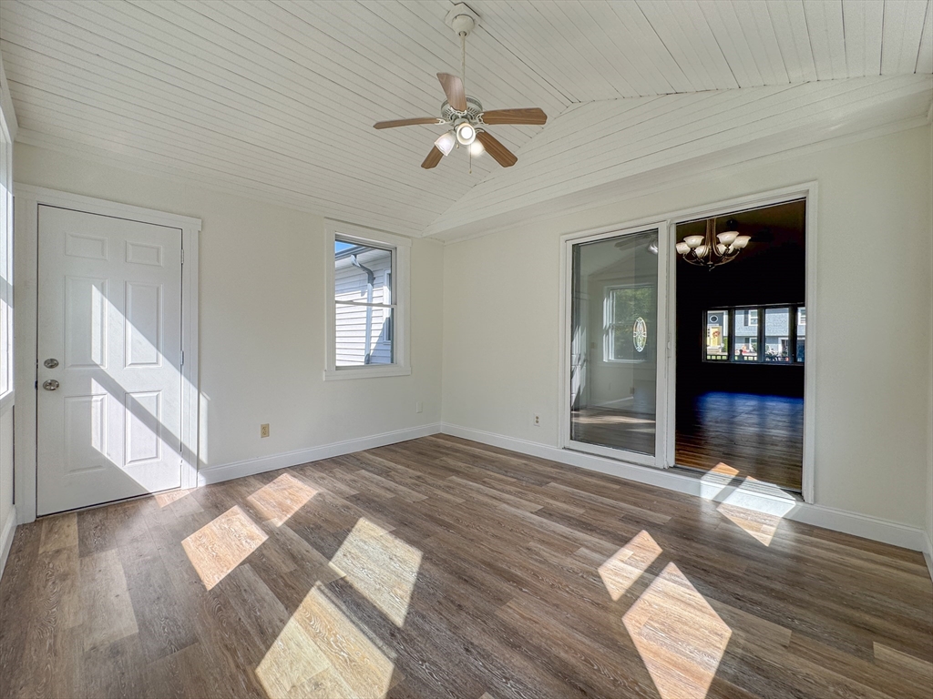 280 Joseph Drive Fall River, MA 02720 - Photo 27 of 32