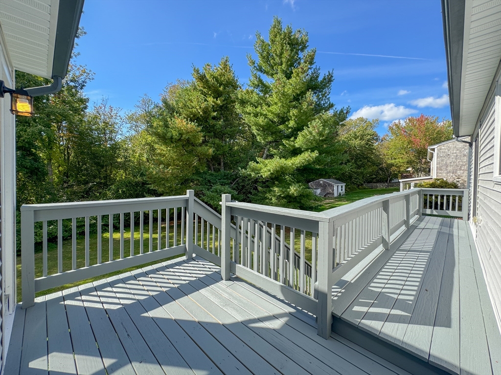 280 Joseph Drive Fall River, MA 02720 - Photo 6 of 32