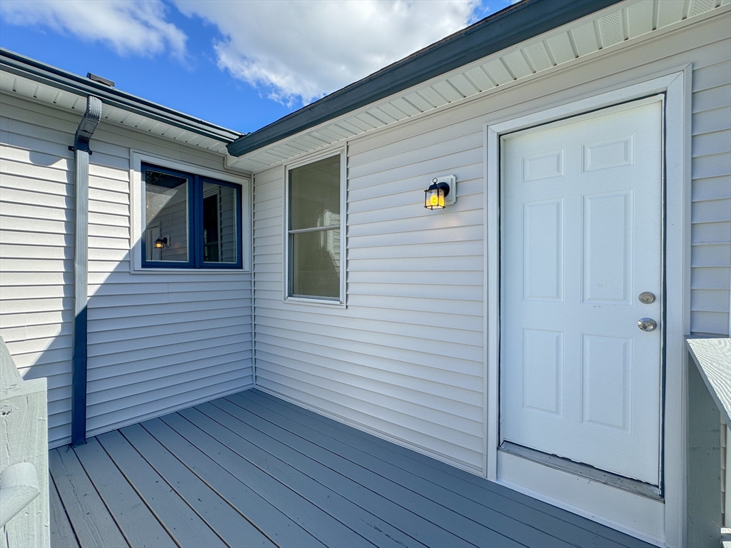 280 Joseph Drive Fall River, MA 02720 - Photo 7 of 32