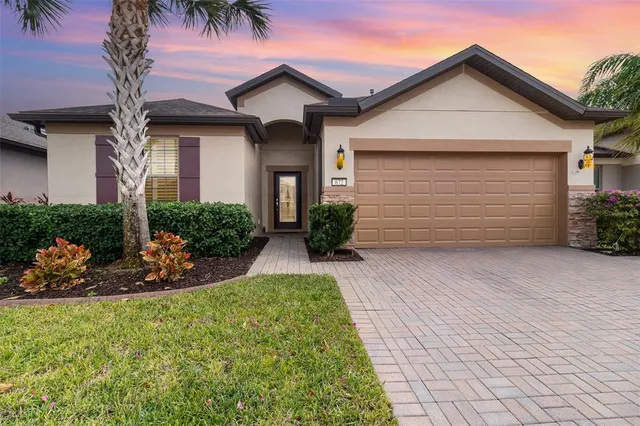 $389,900 | 672 Cordoba Drive, Davenport, FL 33837