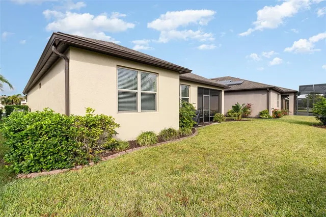 $389,900 | 672 Cordoba Drive, Davenport, FL 33837