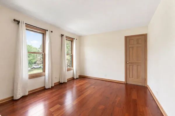 $729,900 | 484 Blodgett Court, Naperville, IL 60565