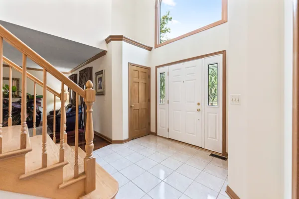 $729,900 | 484 Blodgett Court, Naperville, IL 60565