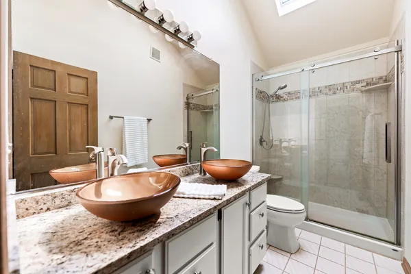 $729,900 | 484 Blodgett Court, Naperville, IL 60565