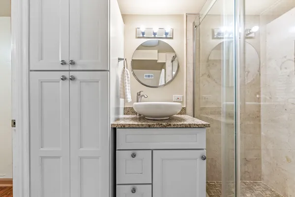 $729,900 | 484 Blodgett Court, Naperville, IL 60565