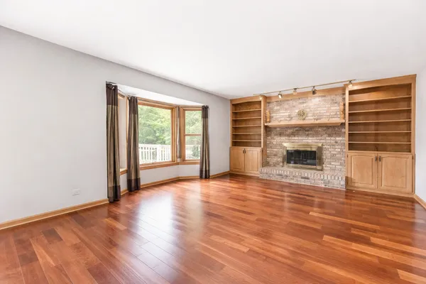 $729,900 | 484 Blodgett Court, Naperville, IL 60565