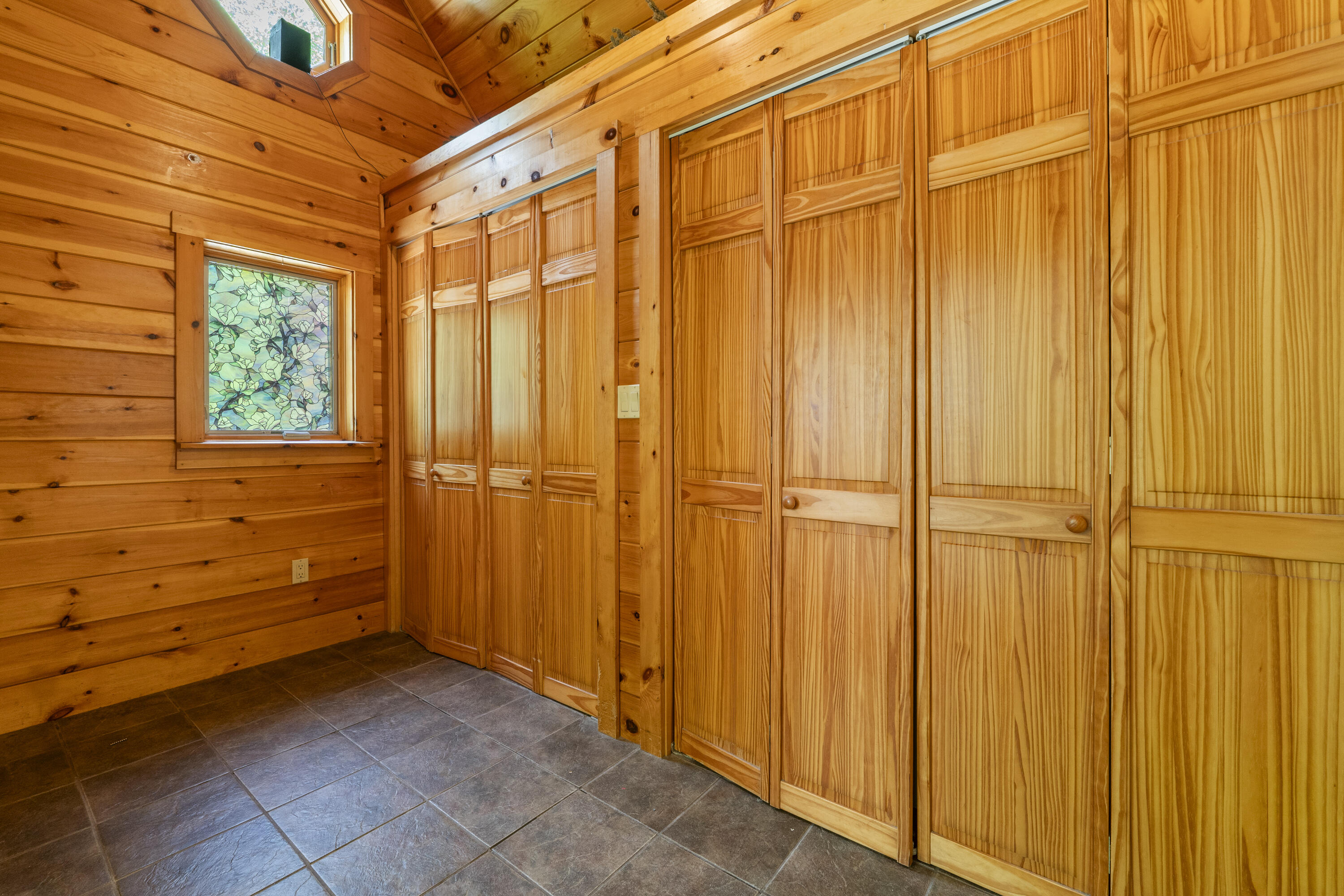204 Shore Road Kents Hill, ME 04349 - Photo 10 of 105 204 Shore Rd_110