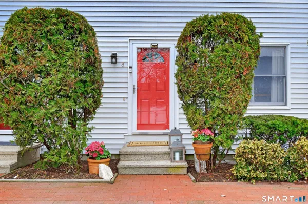 $335,000 | 15-17 Boughton Street, Unit 16, Danbury, CT 06810