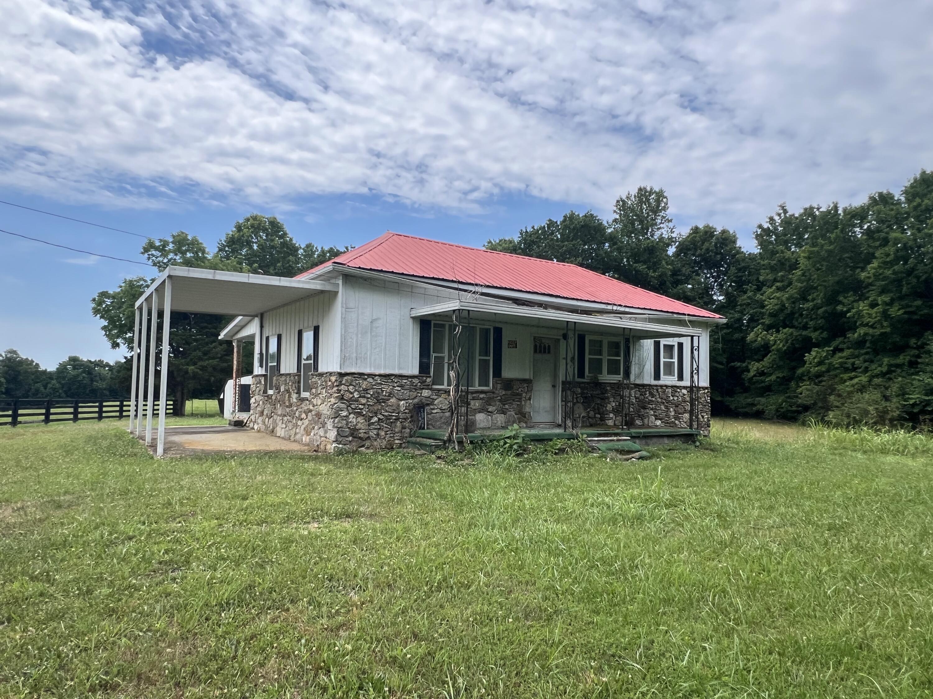 1533 Brock Road Dunnville, KY 42528 - Photo 3 of 24 IMG_9853