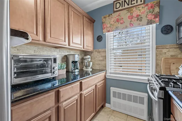 $259,000 | 71-42 Little Neck Parkway, Unit 153B | Glen Oaks